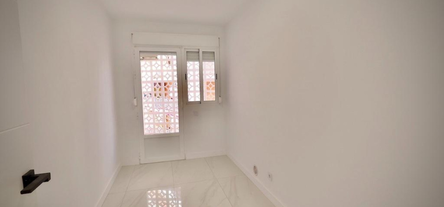 Torrevieja, Alicante, 3 Bedrooms Bedrooms, ,1 BathroomBathrooms,Apartment,Resale,209924206437856384