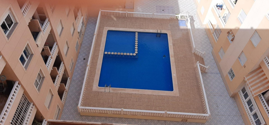 Torrevieja, Alicante, 2 Bedrooms Bedrooms, ,1 BathroomBathrooms,Apartment,Resale,75632146868901072