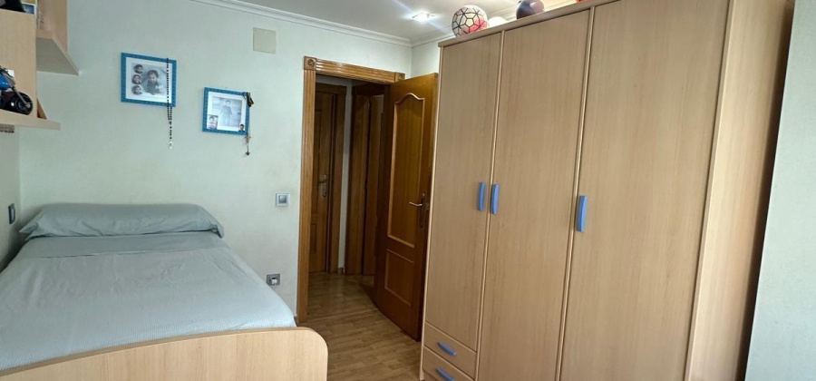 Torrevieja, Alicante, 4 Bedrooms Bedrooms, ,2 BathroomsBathrooms,Apartment,Resale,75632233858708352