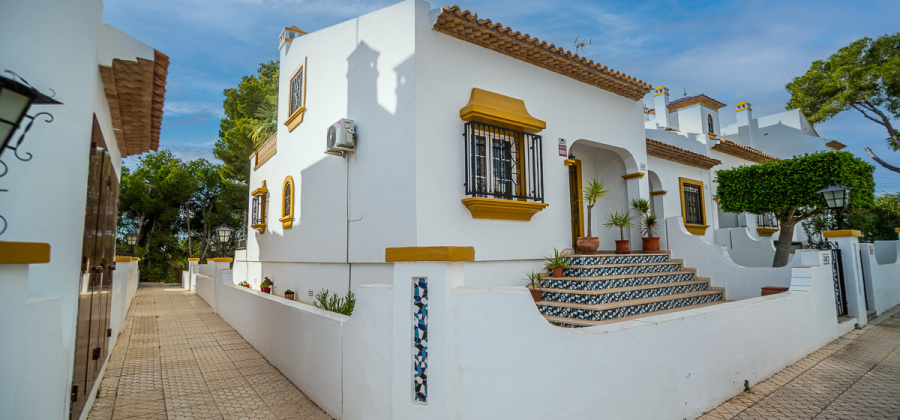 ORIHUELA COSTA, Alicante, 3 Bedrooms Bedrooms, ,2 BathroomsBathrooms,Villa,Resale,103536151488788944