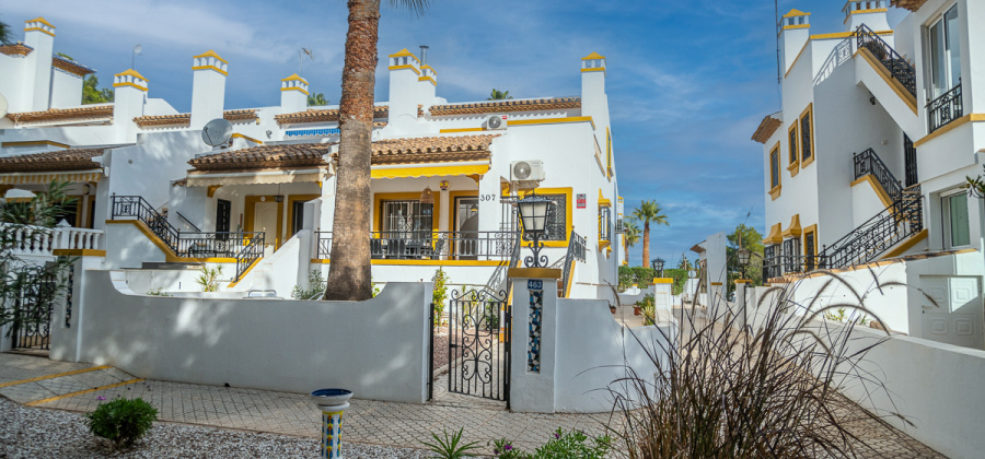 ORIHUELA COSTA, Alicante, 3 Bedrooms Bedrooms, ,2 BathroomsBathrooms,Villa,Resale,103536151488788944