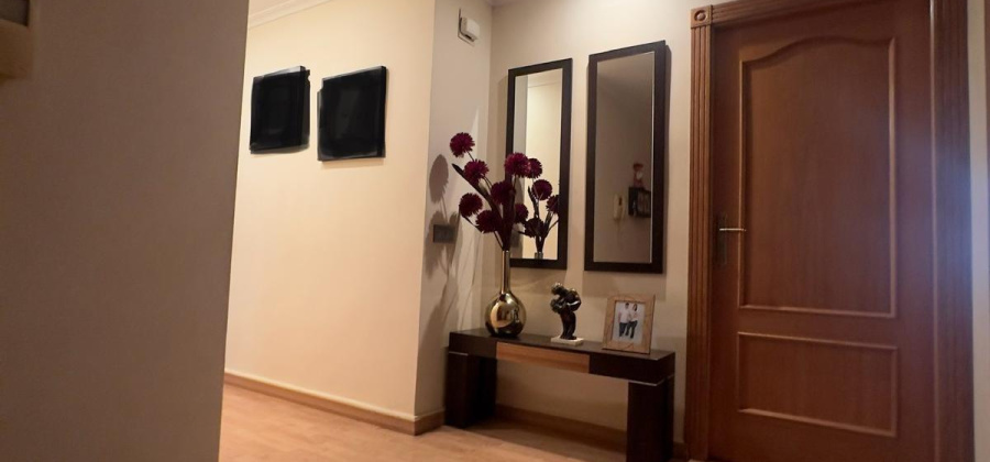 Torrevieja, Alicante, 4 Bedrooms Bedrooms, ,2 BathroomsBathrooms,Apartment,Resale,75632108475561168