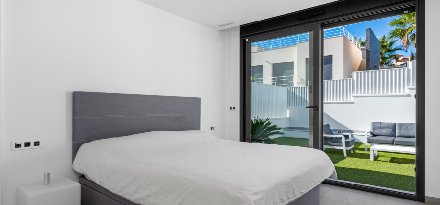 San Miguel de Salinas, Alicante, 4 Bedrooms Bedrooms, ,4 BathroomsBathrooms,Villa,Resale,103536101001968272