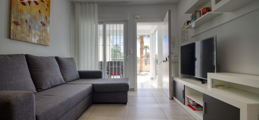 Torrevieja, Alicante, 2 Bedrooms Bedrooms, ,2 BathroomsBathrooms,Bungalow,Resale,75632285919726256