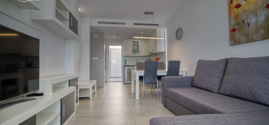 Torrevieja, Alicante, 2 Bedrooms Bedrooms, ,2 BathroomsBathrooms,Bungalow,Resale,75632285919726256