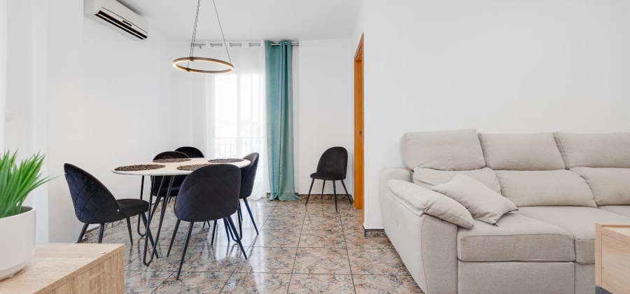 Torrevieja, Alicante, 3 Bedrooms Bedrooms, ,2 BathroomsBathrooms,Apartment,Resale,328216161351820928