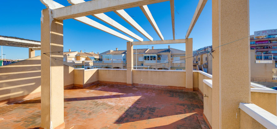 Torrevieja, Alicante, 2 Bedrooms Bedrooms, ,1 BathroomBathrooms,Villa,Resale,328216375080121536