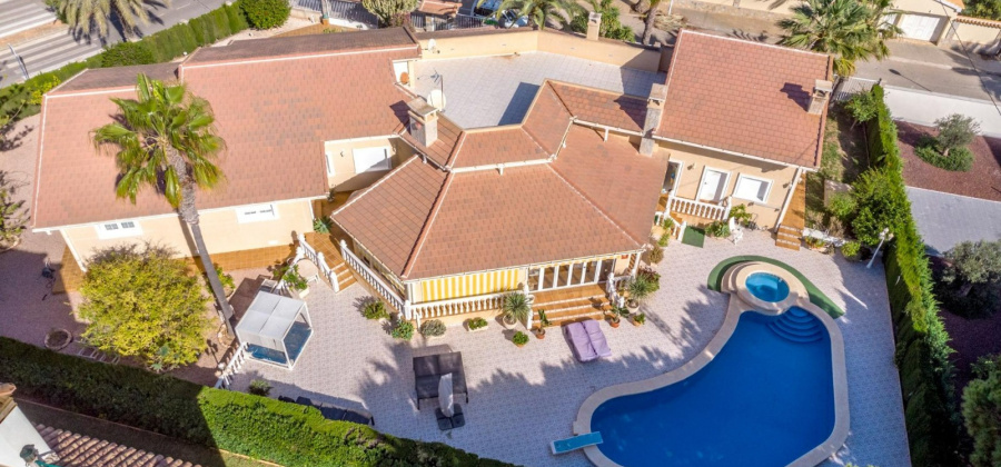 Orihuela Costa, Alicante, 3 Bedrooms Bedrooms, ,4 BathroomsBathrooms,Villa,Resale,616530154636966144