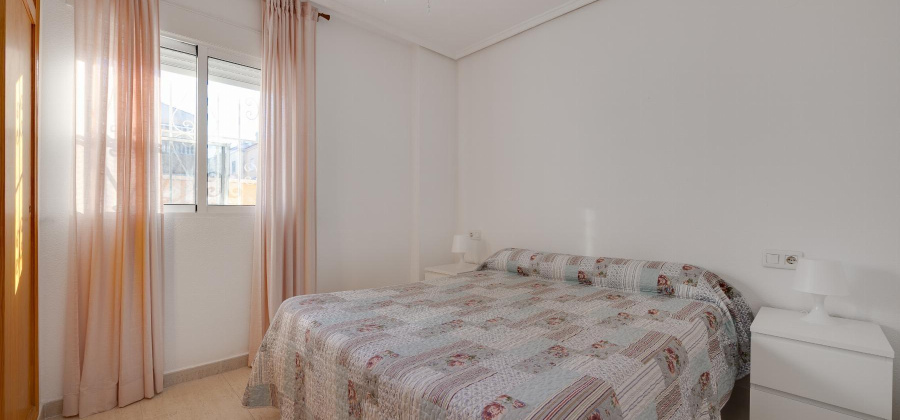 Torrevieja, Alicante, 2 Bedrooms Bedrooms, ,1 BathroomBathrooms,Villa,Resale,75632280099330416