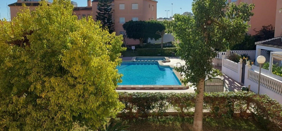 Torrevieja, Alicante, 2 Bedrooms Bedrooms, ,1 BathroomBathrooms,Apartment,Resale,7563283786718112