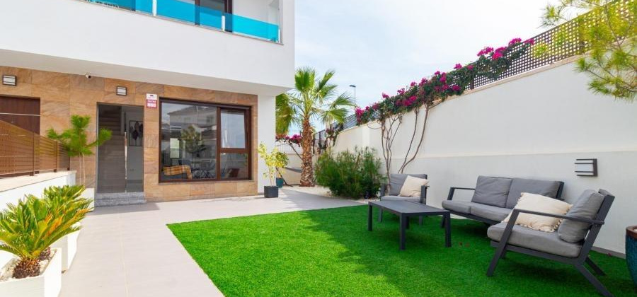 Torrevieja, Alicante, 3 Bedrooms Bedrooms, ,3 BathroomsBathrooms,Townhouse,Resale,75632141844264576