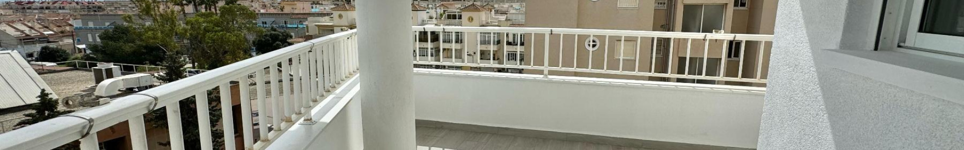 Torrevieja, Alicante, 3 Bedrooms Bedrooms, ,1 BathroomBathrooms,Apartment,Resale,75632150937459296