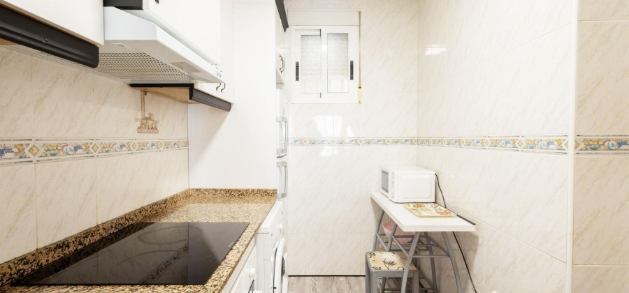 Torrevieja, Alicante, 2 Bedrooms Bedrooms, ,1 BathroomBathrooms,Apartment,Resale,75632151743944576