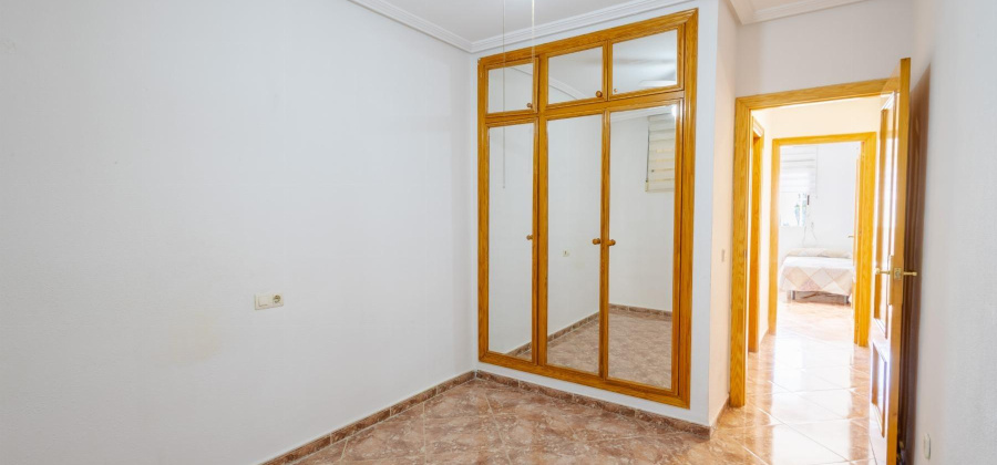 Torrevieja, Alicante, 2 Bedrooms Bedrooms, ,1 BathroomBathrooms,Apartment,Resale,75632151743944576