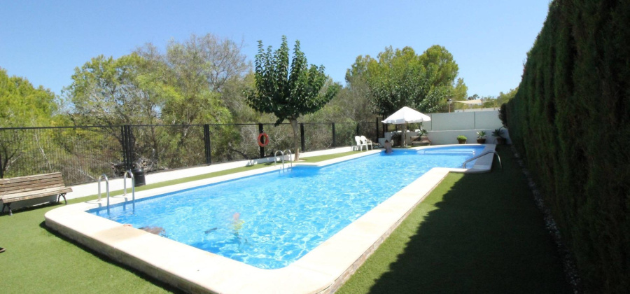 Torrevieja, Alicante, 3 Bedrooms Bedrooms, ,2 BathroomsBathrooms,Villa,Resale,75632172373674864