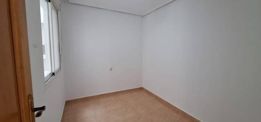 Torrevieja, Alicante, 2 Bedrooms Bedrooms, ,1 BathroomBathrooms,Apartment,Resale,75632172981539504