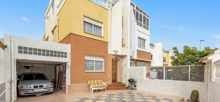 Torrevieja, Alicante, 3 Bedrooms Bedrooms, ,2 BathroomsBathrooms,Townhouse,Resale,75632233059767632