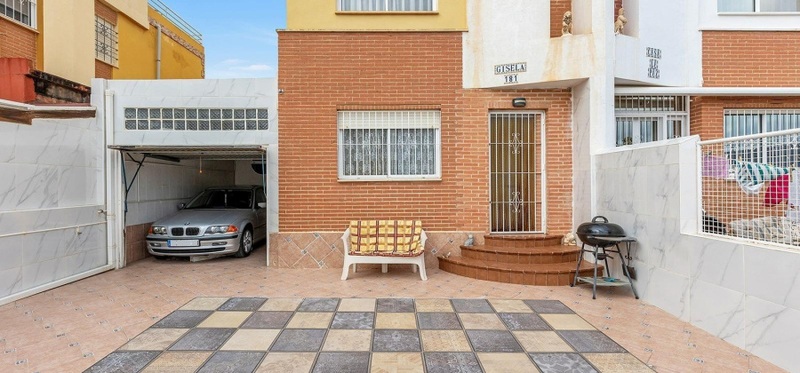 Torrevieja, Alicante, 3 Bedrooms Bedrooms, ,2 BathroomsBathrooms,Townhouse,Resale,75632233059767632