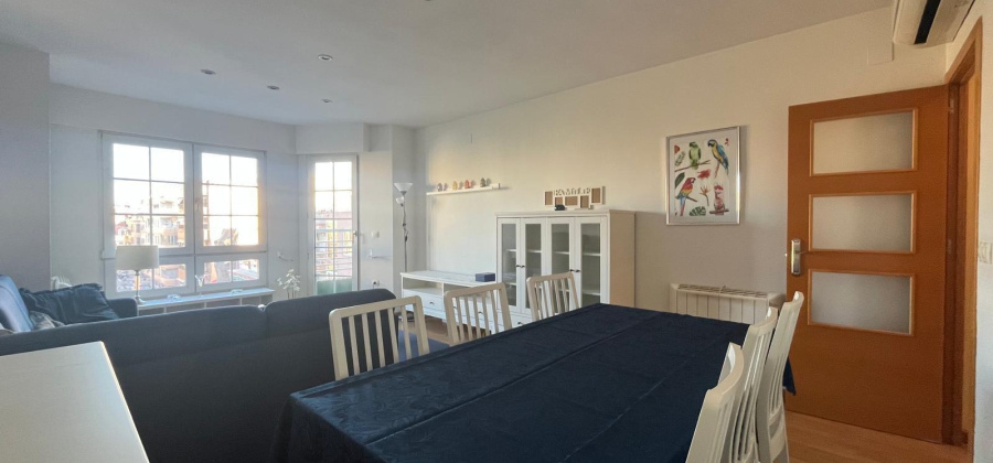 Torrevieja, Alicante, 4 Bedrooms Bedrooms, ,2 BathroomsBathrooms,Apartment,Resale,75632237584536512