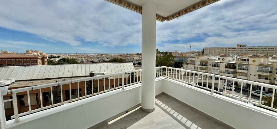 Torrevieja, Alicante, 3 Bedrooms Bedrooms, ,1 BathroomBathrooms,Apartment,Resale,328216156837791616