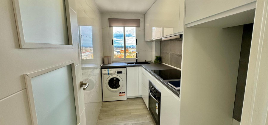 Torrevieja, Alicante, 3 Bedrooms Bedrooms, ,1 BathroomBathrooms,Apartment,Resale,328216156837791616
