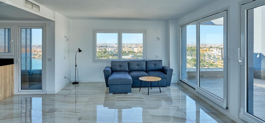 Torrevieja, Alicante, 2 Bedrooms Bedrooms, ,2 BathroomsBathrooms,Apartment,Resale,328216229883565504