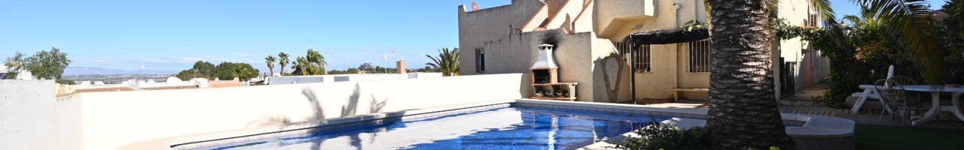 Torrevieja, Alicante, 2 Bedrooms Bedrooms, ,2 BathroomsBathrooms,Villa,Resale,328216245478370240
