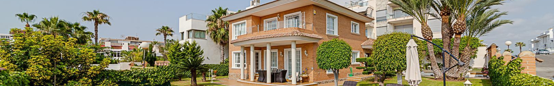 Torrevieja, Alicante, 5 Bedrooms Bedrooms, ,3 BathroomsBathrooms,Villa,Resale,328216284093044608