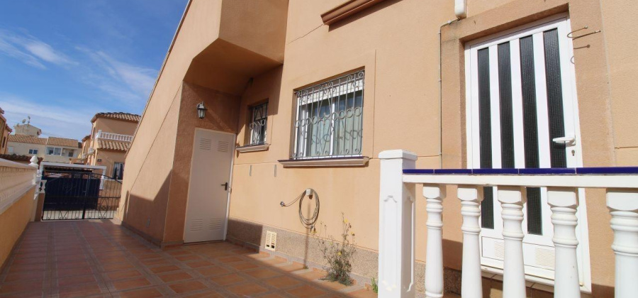 Orihuela, Alicante, 2 Bedrooms Bedrooms, ,1 BathroomBathrooms,Townhouse,Resale,75632177002150320