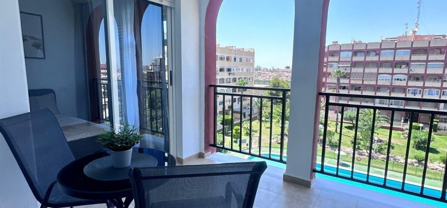 Torrevieja, Alicante, 2 Bedrooms Bedrooms, ,1 BathroomBathrooms,Apartment,Resale,75632560881310080