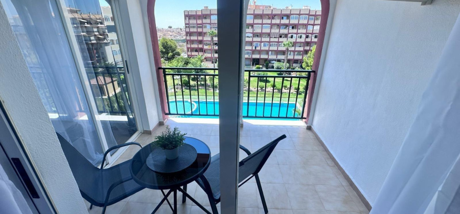 Torrevieja, Alicante, 2 Bedrooms Bedrooms, ,1 BathroomBathrooms,Apartment,Resale,75632560881310080