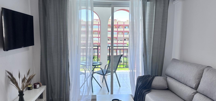 Torrevieja, Alicante, 2 Bedrooms Bedrooms, ,1 BathroomBathrooms,Apartment,Resale,75632560881310080