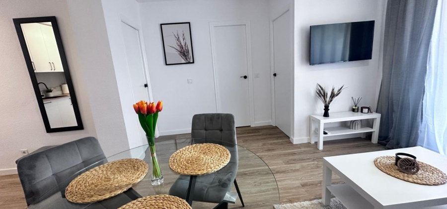 Torrevieja, Alicante, 2 Bedrooms Bedrooms, ,1 BathroomBathrooms,Apartment,Resale,75632560881310080