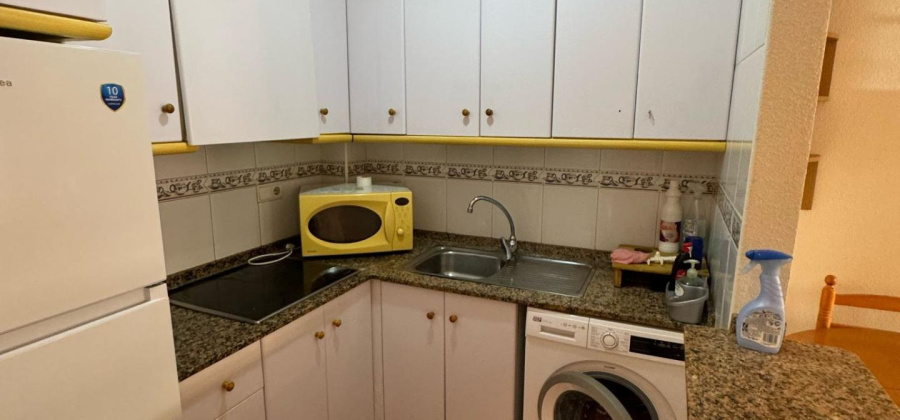 Torrevieja, Alicante, 2 Bedrooms Bedrooms, ,1 BathroomBathrooms,Apartment,Resale,7563291863667365