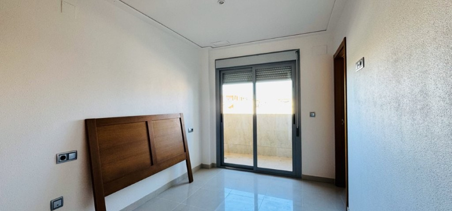 La Mata, Alicante, 3 Bedrooms Bedrooms, ,2 BathroomsBathrooms,Apartment,Resale,291685247249029248