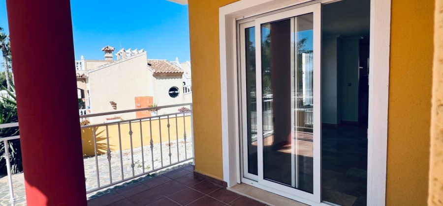 Guardamar del Segura, Alicante, 3 Bedrooms Bedrooms, ,2 BathroomsBathrooms,Villa,Resale,7563287385350983