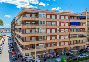 Torrevieja, Alicante, 3 Bedrooms Bedrooms, ,2 BathroomsBathrooms,Apartment,Resale,328216302856500160