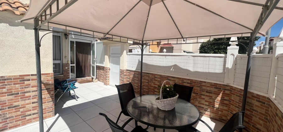 Orihuela Costa, Alicante, 2 Bedrooms Bedrooms, ,1 BathroomBathrooms,Bungalow,Resale,7563299633695335