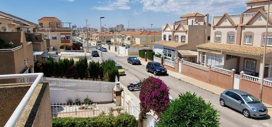 Torrevieja, Alicante, 2 Bedrooms Bedrooms, ,1 BathroomBathrooms,Bungalow,Resale,75632361353287872