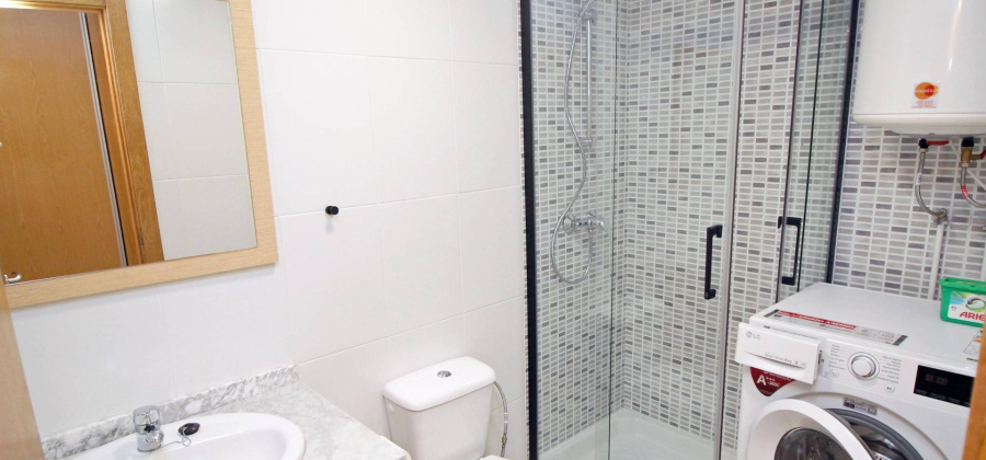 Torrevieja, Alicante, 3 Bedrooms Bedrooms, ,2 BathroomsBathrooms,Apartment,Resale,7563294893364437