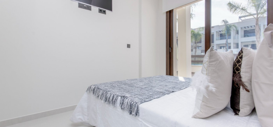 Torrevieja, Alicante, 2 Bedrooms Bedrooms, ,2 BathroomsBathrooms,Bungalow,New,209559233091684032