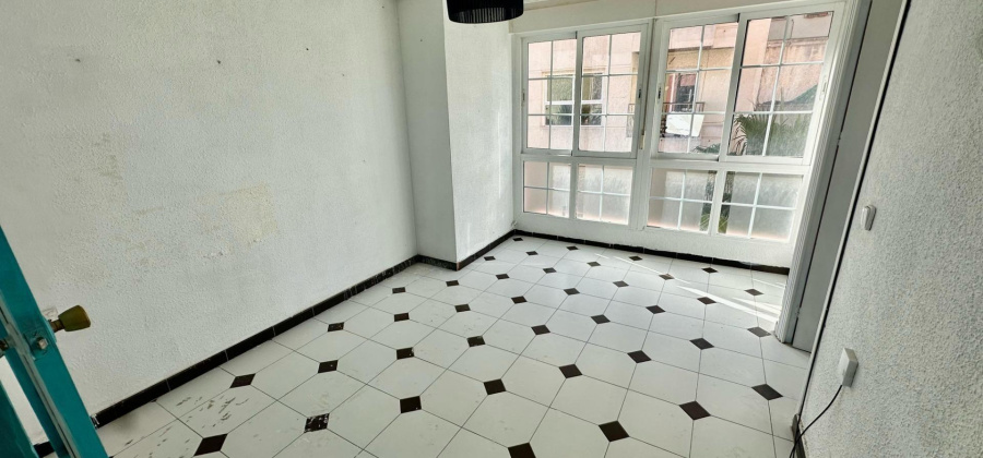 Torrevieja, Alicante, 2 Bedrooms Bedrooms, ,2 BathroomsBathrooms,Apartment,Resale,7563283489227353