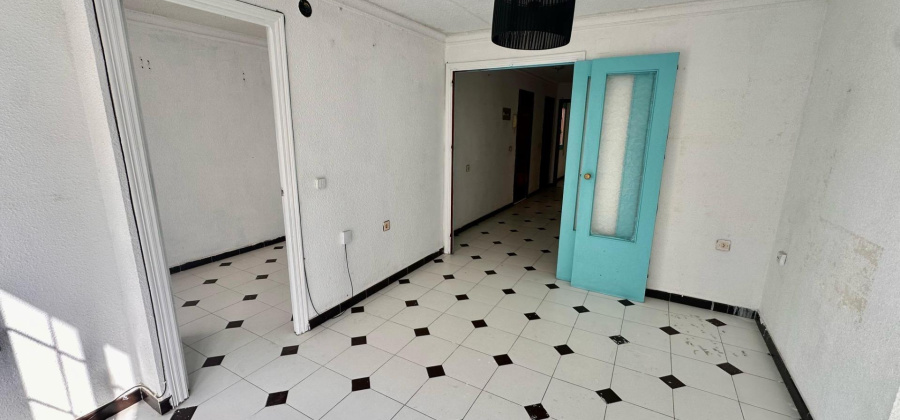 Torrevieja, Alicante, 2 Bedrooms Bedrooms, ,2 BathroomsBathrooms,Apartment,Resale,7563283489227353