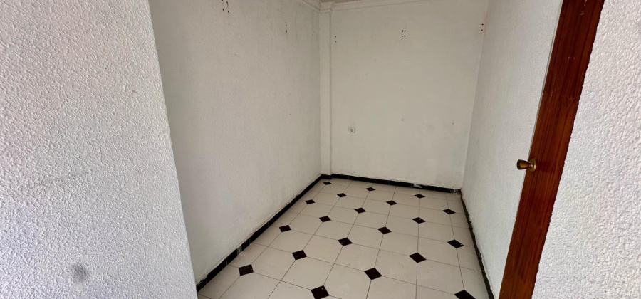 Torrevieja, Alicante, 2 Bedrooms Bedrooms, ,2 BathroomsBathrooms,Apartment,Resale,7563283489227353