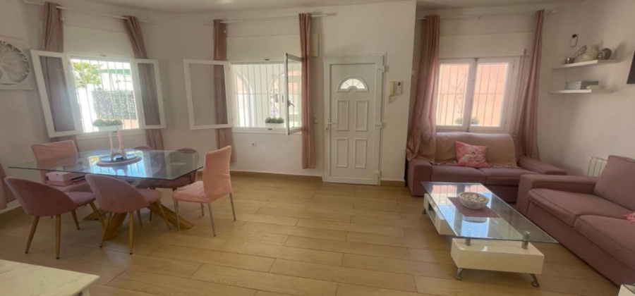 Play Flamenca, Alicante, 5 Bedrooms Bedrooms, ,2 BathroomsBathrooms,Villa,Resale,90690245140531104