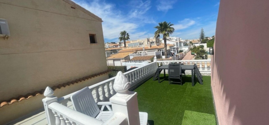 Play Flamenca, Alicante, 5 Bedrooms Bedrooms, ,2 BathroomsBathrooms,Villa,Resale,90690245140531104