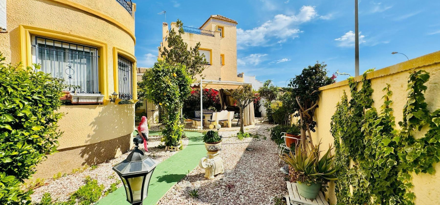 Orihuela Costa, Alicante, 3 Bedrooms Bedrooms, ,2 BathroomsBathrooms,Villa,Resale,75632241377065600