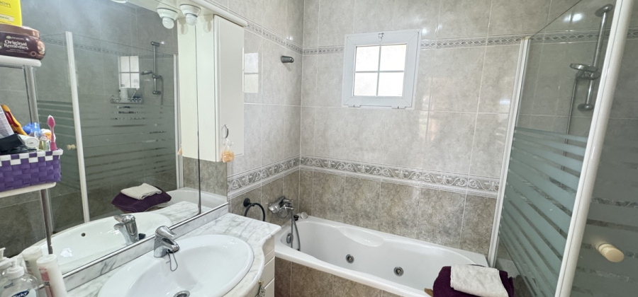 La Zenia, Alicante, 5 Bedrooms Bedrooms, ,3 BathroomsBathrooms,Villa,Resale,103186208314607808