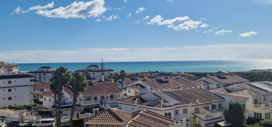 Torrevieja, Alicante, 2 Bedrooms Bedrooms, ,1 BathroomBathrooms,Apartment,Resale,75632109343844512