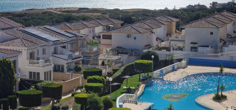 Torrevieja, Alicante, 2 Bedrooms Bedrooms, ,1 BathroomBathrooms,Apartment,Resale,75632109343844512
